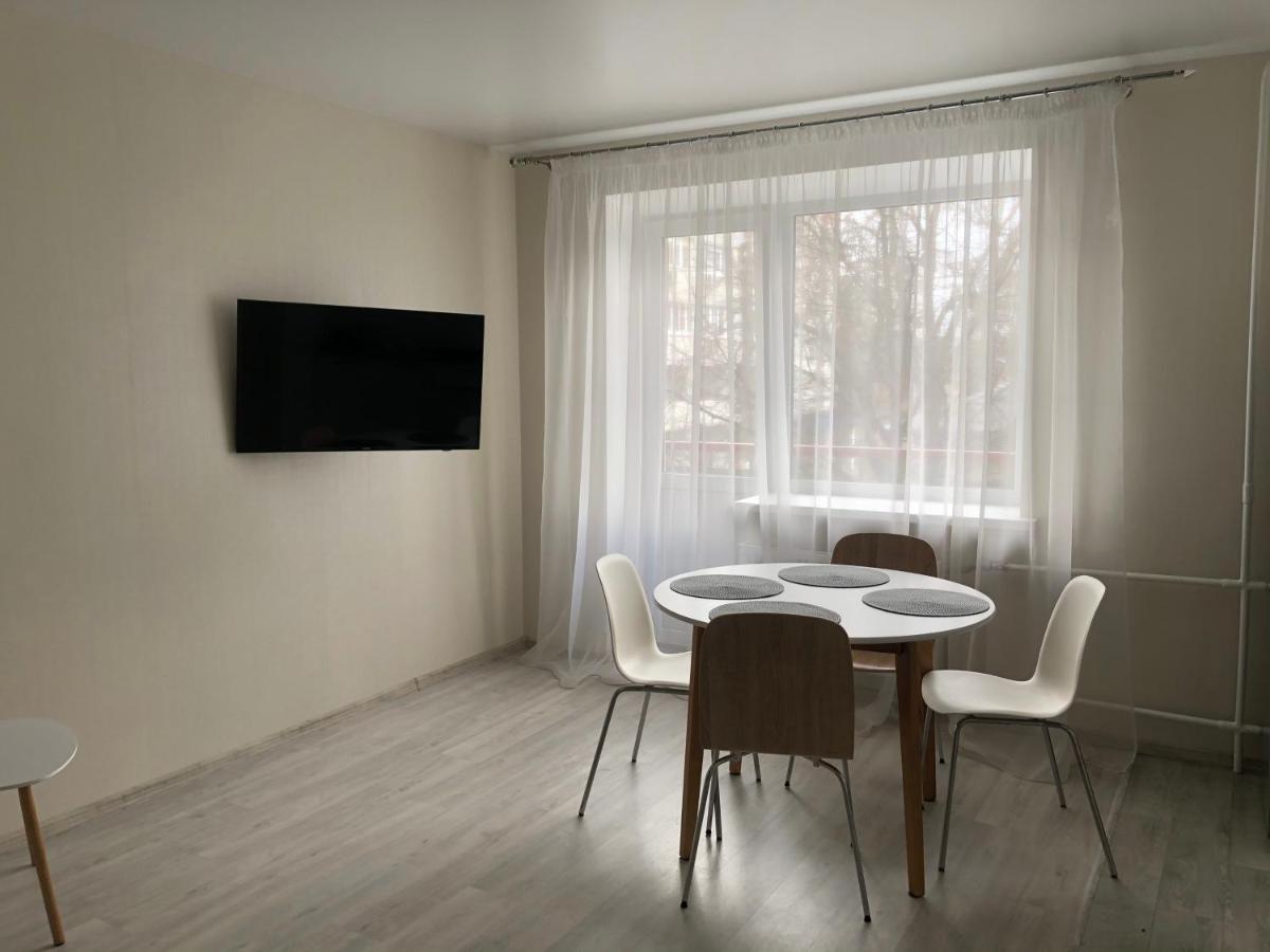 Cosy flat in the city centre Chernihiv Bagian luar foto